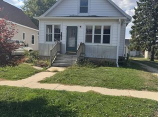 208 East St, Clinton, WI 53525