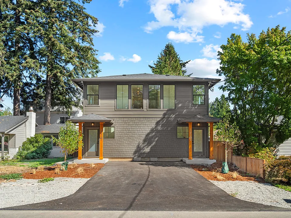 10614 SE Home Ave #2