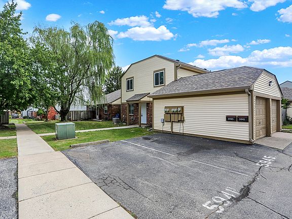 2nd image of 5945 Deerwood Ct