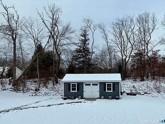 5th image of 19 Botsford Hill Road