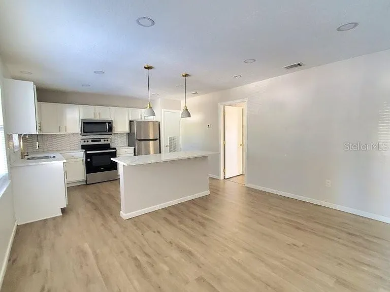 4390 Sibley Bay St #J-D — Photo 10