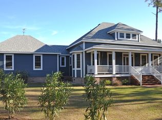 108 Webb Ct, Manteo, NC 27954