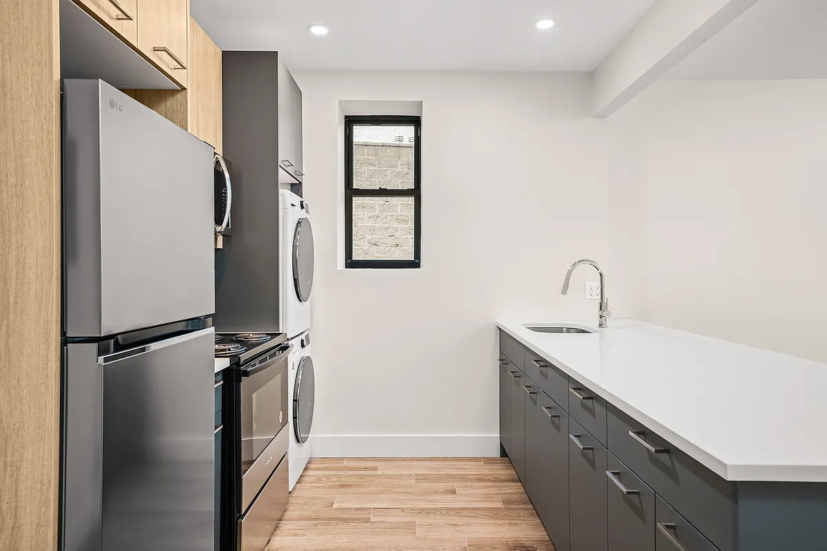 Building Photo - 1580 Prospect Pl #3F