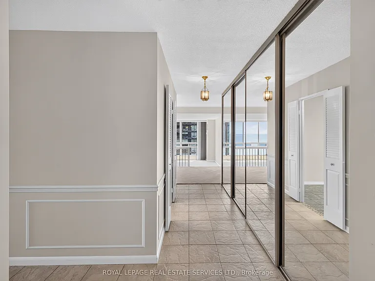2175 Marine Dr #1208 — Photo 7