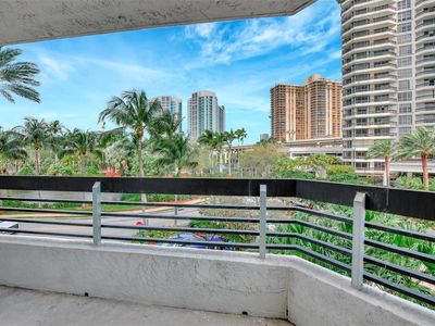 19101 NE 36th Ct #307, Aventura, FL, 33180