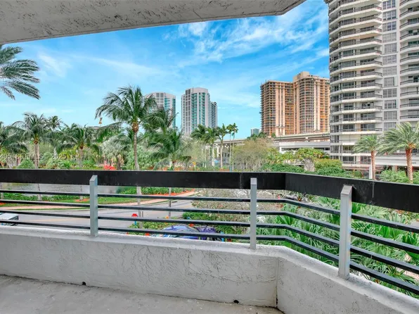 19101 NE 36th Ct #307, Aventura, FL 33180