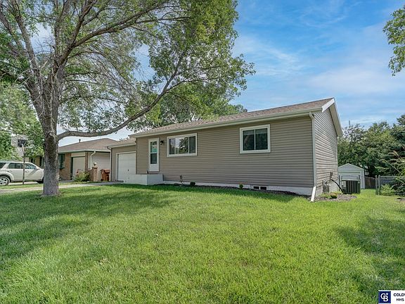 2nd image of 3724 Paxton Dr