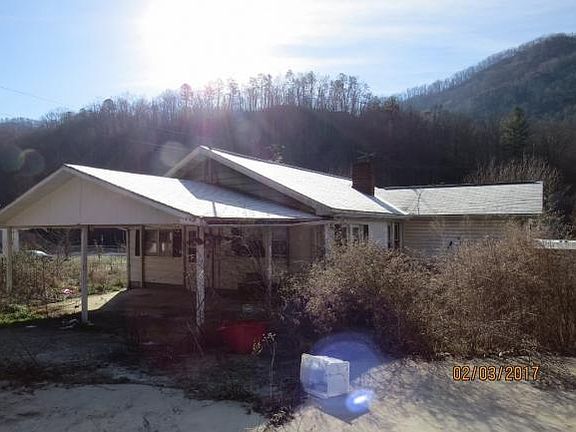 4th image of 155 Marigold Dr