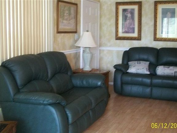 4th image of 802 Forest Lake Dr