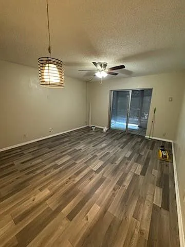 4384 NW 9th Ave #20-2F — Photo 11