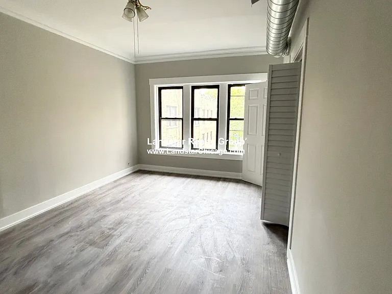 6521 N Newgard Ave #3E — Photo 11