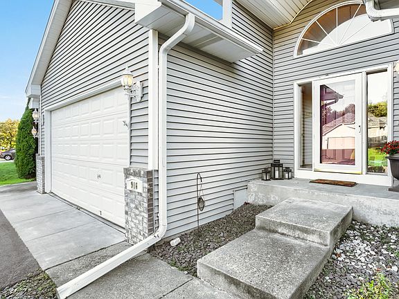2nd image of 916 140th Ln NW