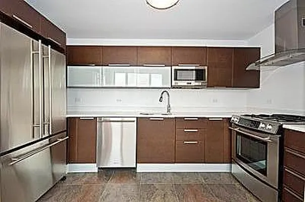 Sold by Corcoran | media 1