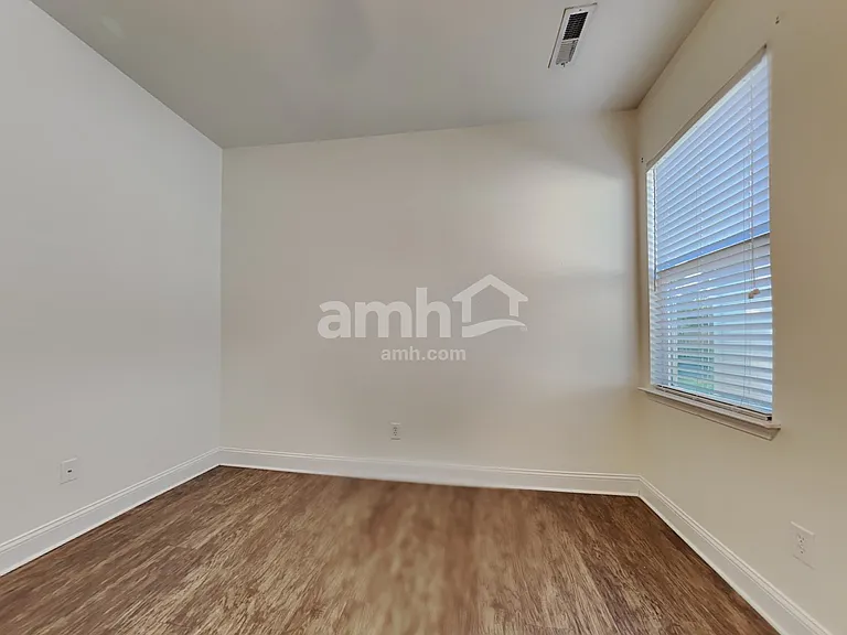 8878 Arbor Glen Dr — Photo 7
