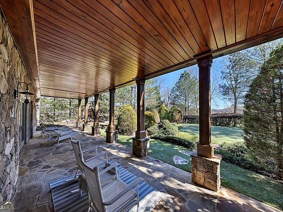 2nd image of 943 Newt Green Rd