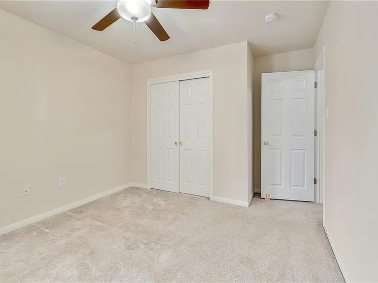 107 N Pauley Dr — Photo 12