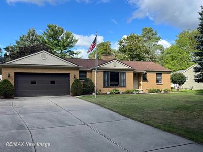 4309 Castle Dr, Midland, MI, 48640
