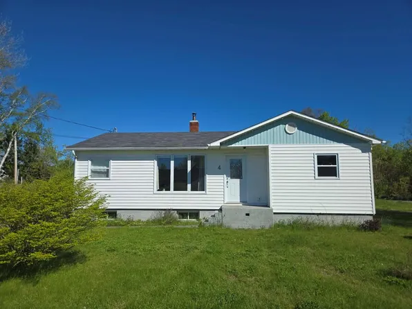 4 Second Avenue, Bishop's Falls, NL A0H1C0
