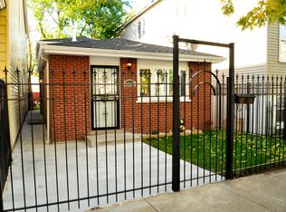 4522 S Hermitage Ave, Chicago, IL 60609