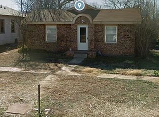310 W Wabash Ave, Electra, TX 76360