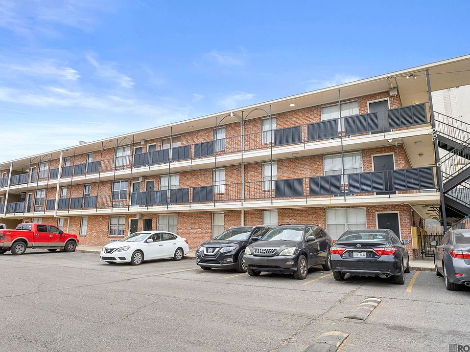 1st image of 3101 Highland Rd APT 204