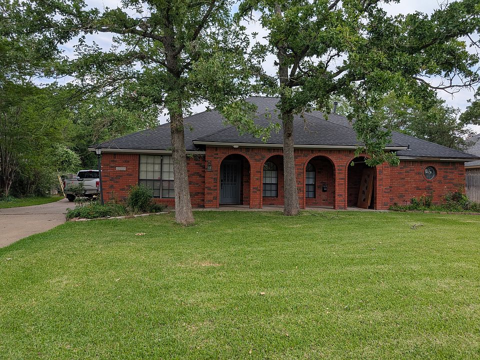 1st image of 2907 Arroyo Ct S