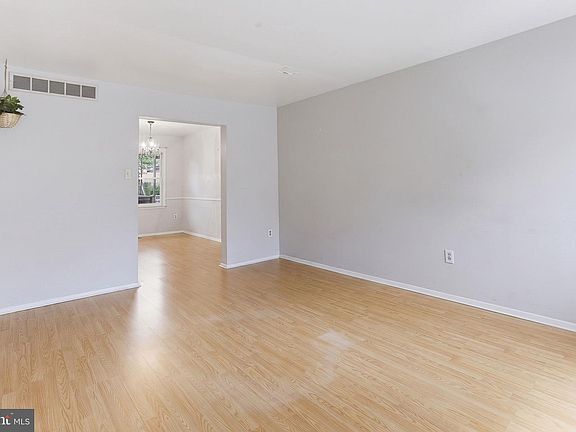 3rd image of 10 Kilmory Ct #24E