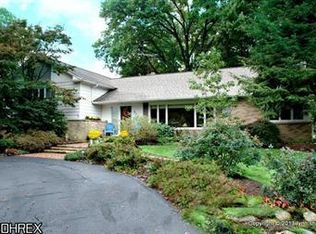 454 Inverness Rd, Akron, OH 44313