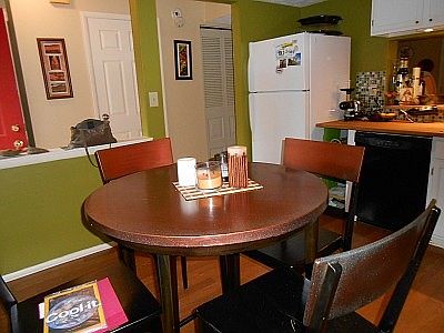 Cozy eat in kitchen.