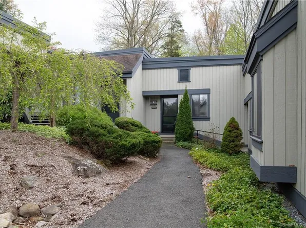 944 Heritage Village #C, Southbury, CT 06488