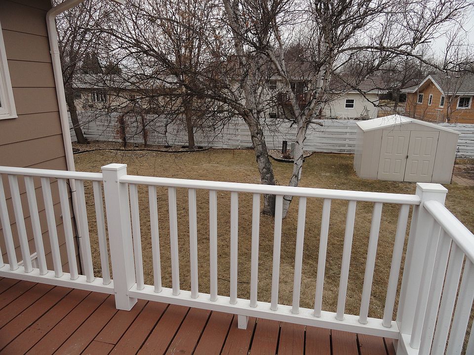2nd image of 1618 Columbia Dr