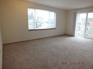 1135 N 91st St APT 301, Seattle, WA 98103