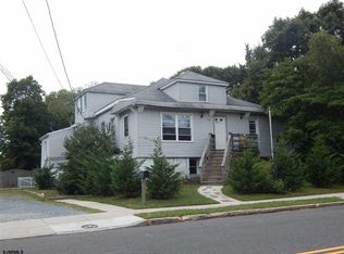 816 W Connecticut Ave, Somers Point, NJ 08244