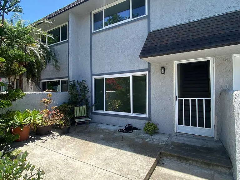 4675 Twintree Dr #5 — Photo 2
