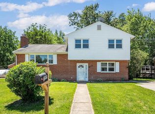 5909 Cable Ave, Suitland, MD 20746