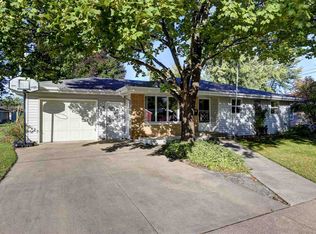 336 S Roger St, Kimberly, WI 54136