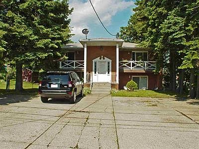 1st image of 105 Gilson Ave