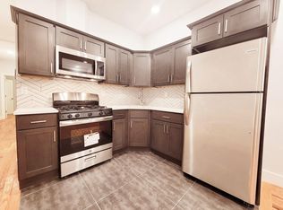 20 Jewett Ave #2L, Jersey City, NJ 07304