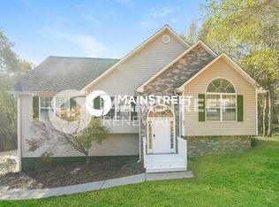 31 Vinnings Ln, Cartersville, GA 30120