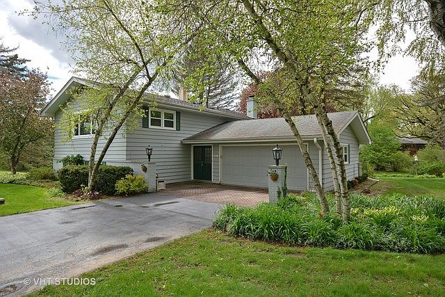 1st image of 38W615 Hilltop Dr