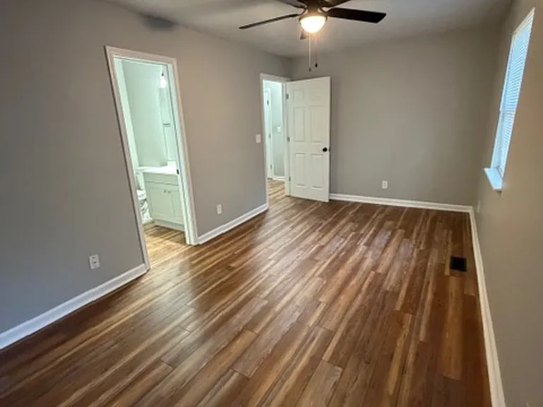 431 Sentry Oaks Dr — Photo 16