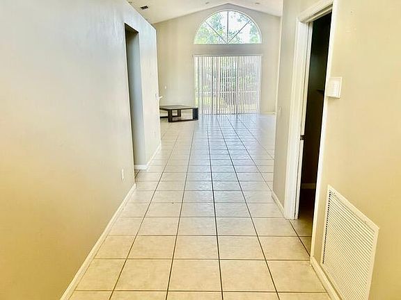 3rd image of 13507 Carrick Green Court