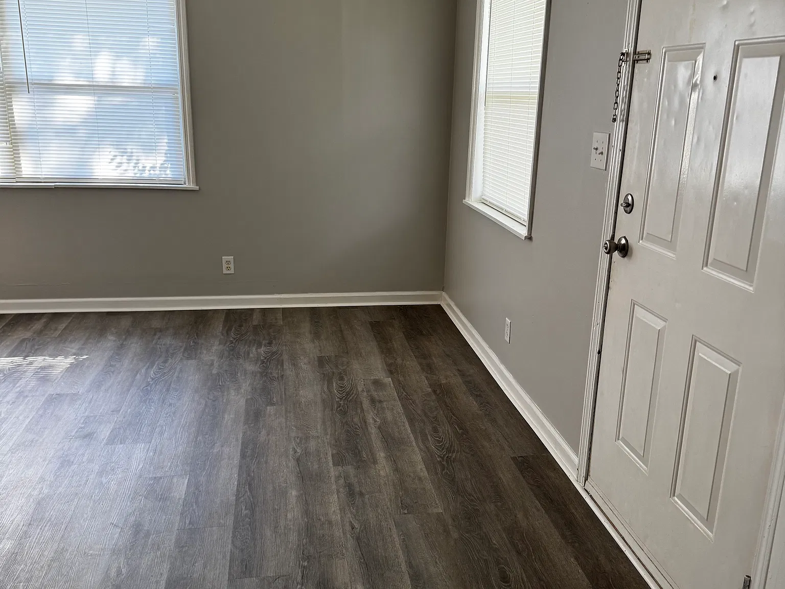 3 bed, 1.5 bath, 1100 sqft, $1,450 — Photo 4
