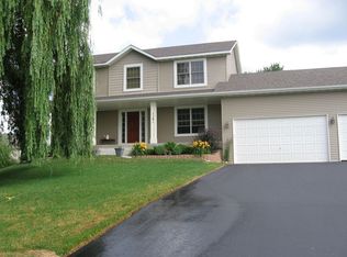 1161 Holly Dr, Lino Lakes, MN 55038