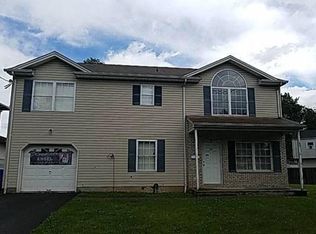 10 Carteret St, Port Reading, NJ 07064