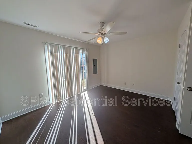 726 Kidder St — Photo 8