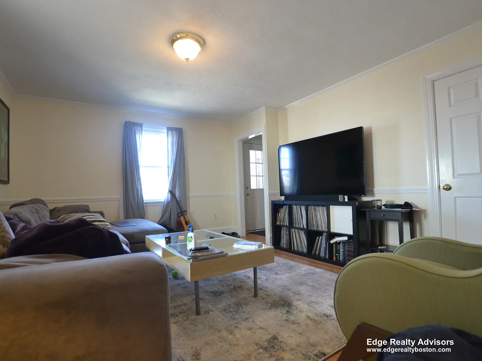 2 bed, 1.0 bath, $3,000 — Photo 4