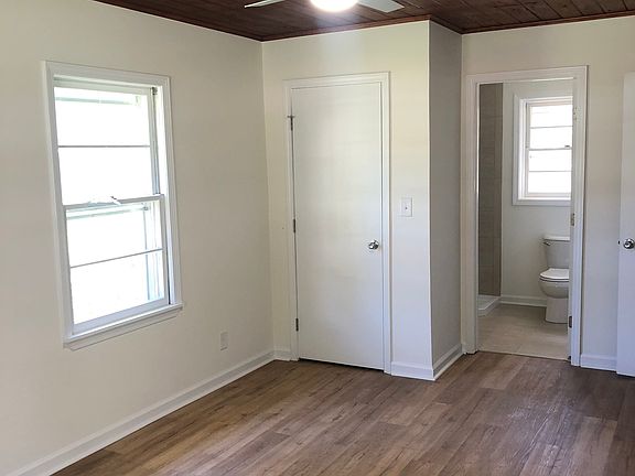4th image of 1716 44th St