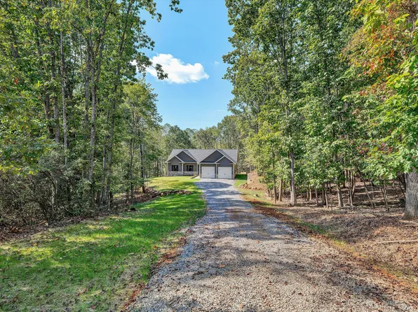 1009 Jewel Trl, Moneta, VA 24121