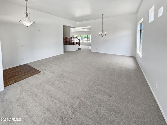 3rd image of 5322 W LA SALLE Street